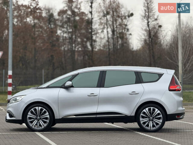 Серый Рено Гранд Сценик, объемом двигателя 1.5 л и пробегом 200 тыс. км за 14800 $, фото 19 на Automoto.ua