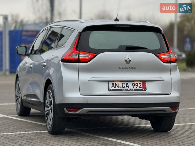 Серый Рено Гранд Сценик, объемом двигателя 1.5 л и пробегом 200 тыс. км за 14800 $, фото 29 на Automoto.ua