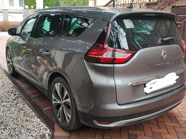 Серый Рено Гранд Сценик, объемом двигателя 1.5 л и пробегом 253 тыс. км за 14000 $, фото 3 на Automoto.ua