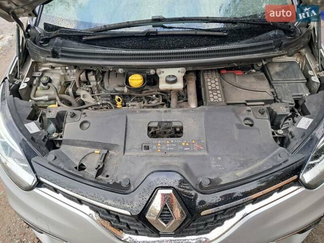 Сірий Рено Гранд Сценік, об'ємом двигуна 1.6 л та пробігом 226 тис. км за 15999 $, фото 39 на Automoto.ua