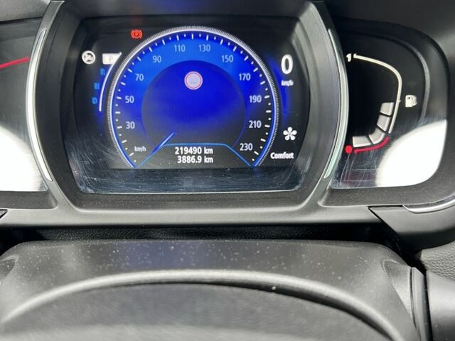 Серый Рено Гранд Сценик, объемом двигателя 1.5 л и пробегом 219 тыс. км за 14900 $, фото 5 на Automoto.ua