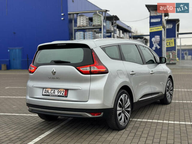 Серый Рено Гранд Сценик, объемом двигателя 1.5 л и пробегом 200 тыс. км за 14800 $, фото 32 на Automoto.ua