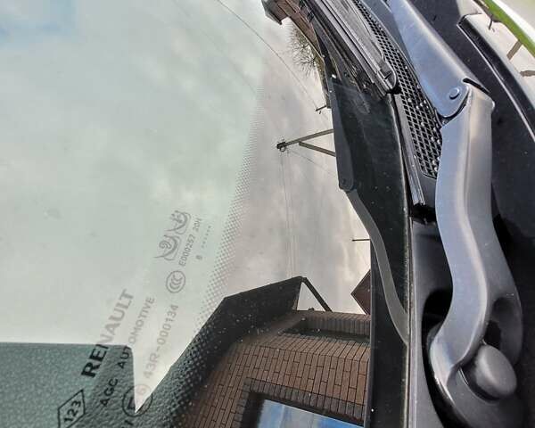 Сірий Рено Гранд Сценік, об'ємом двигуна 1.46 л та пробігом 203 тис. км за 16100 $, фото 21 на Automoto.ua