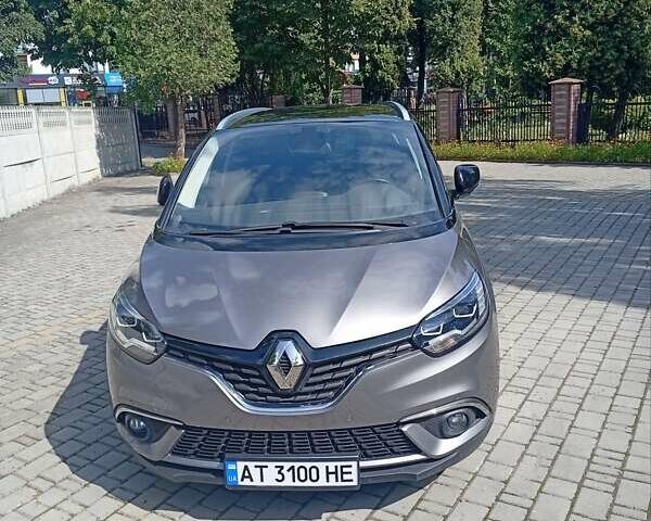 Серый Рено Гранд Сценик, объемом двигателя 1.5 л и пробегом 127 тыс. км за 17100 $, фото 4 на Automoto.ua
