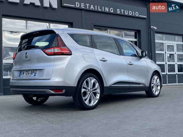 Серый Рено Гранд Сценик, объемом двигателя 1.6 л и пробегом 207 тыс. км за 14500 $, фото 11 на Automoto.ua