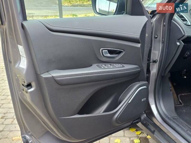 Серый Рено Гранд Сценик, объемом двигателя 1.6 л и пробегом 188 тыс. км за 17500 $, фото 42 на Automoto.ua