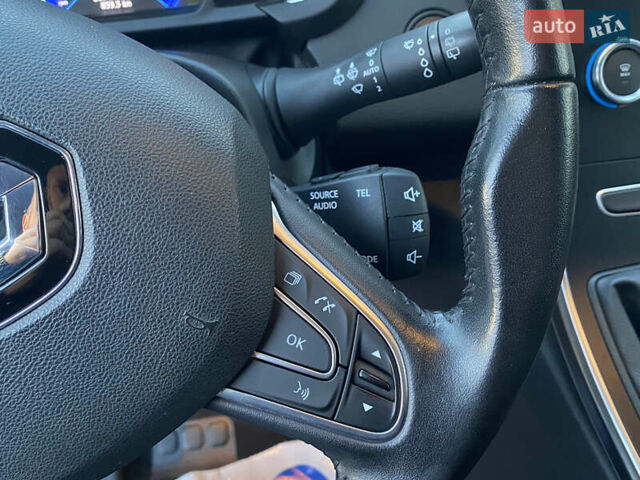 Серый Рено Гранд Сценик, объемом двигателя 1.6 л и пробегом 207 тыс. км за 14500 $, фото 33 на Automoto.ua