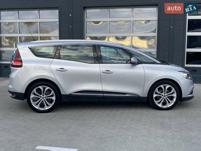 Серый Рено Гранд Сценик, объемом двигателя 1.6 л и пробегом 207 тыс. км за 14500 $, фото 8 на Automoto.ua