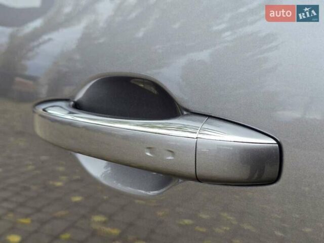 Серый Рено Гранд Сценик, объемом двигателя 1.6 л и пробегом 188 тыс. км за 17500 $, фото 27 на Automoto.ua