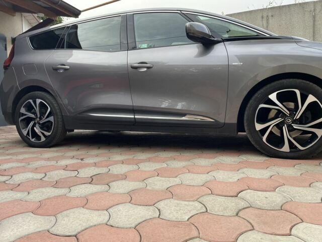 Сірий Рено Гранд Сценік, об'ємом двигуна 1.7 л та пробігом 218 тис. км за 15500 $, фото 10 на Automoto.ua