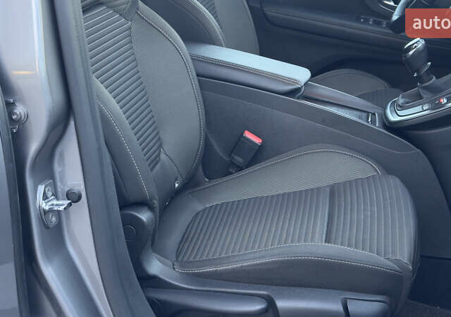 Рено Гранд Сценик 2019 в Стрые на Automoto.ua Серый Рено Гранд Сценик, объемом двигателя 1.7 л и пробегом 140 тыс. км за 14899 $, фото 89 на Automoto.ua