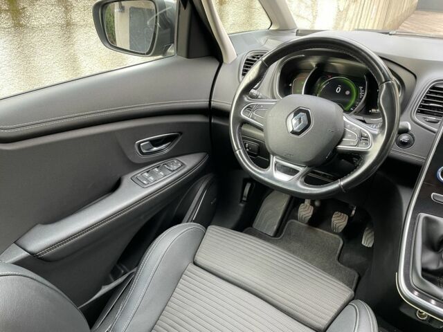 Сірий Рено Гранд Сценік, об'ємом двигуна 1.7 л та пробігом 218 тис. км за 15500 $, фото 17 на Automoto.ua