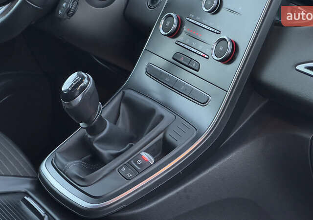 Рено Гранд Сценик 2019 в Стрые на Automoto.ua Серый Рено Гранд Сценик, объемом двигателя 1.7 л и пробегом 140 тыс. км за 14899 $, фото 93 на Automoto.ua