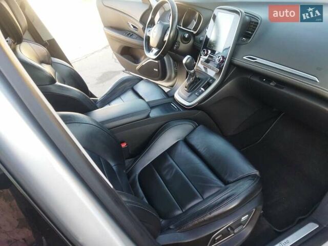 Серый Рено Гранд Сценик, объемом двигателя 1.7 л и пробегом 239 тыс. км за 15999 $, фото 16 на Automoto.ua