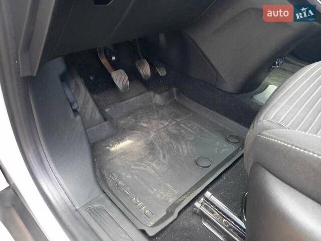 Сірий Рено Гранд Сценік, об'ємом двигуна 1.75 л та пробігом 164 тис. км за 16300 $, фото 23 на Automoto.ua