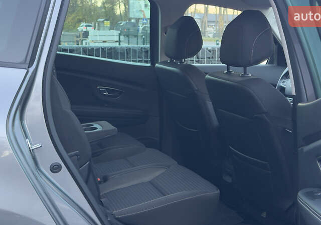 Рено Гранд Сценик 2019 в Стрые на Automoto.ua Серый Рено Гранд Сценик, объемом двигателя 1.7 л и пробегом 140 тыс. км за 14899 $, фото 103 на Automoto.ua