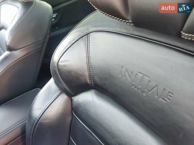 Серый Рено Гранд Сценик, объемом двигателя 1.7 л и пробегом 239 тыс. км за 15999 $, фото 2 на Automoto.ua