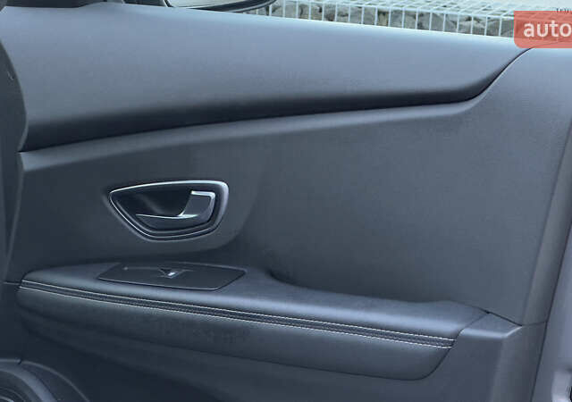 Рено Гранд Сценик 2019 в Стрые на Automoto.ua Серый Рено Гранд Сценик, объемом двигателя 1.7 л и пробегом 140 тыс. км за 14899 $, фото 84 на Automoto.ua