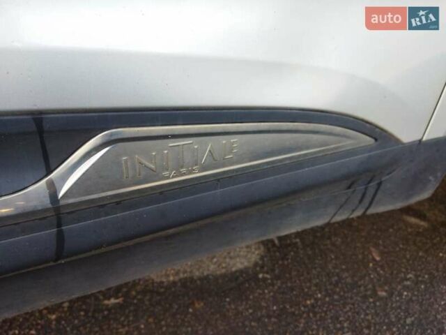 Серый Рено Гранд Сценик, объемом двигателя 1.7 л и пробегом 239 тыс. км за 15999 $, фото 14 на Automoto.ua