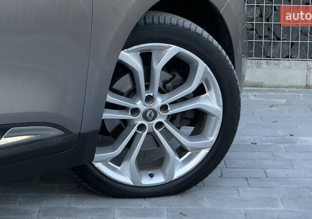 Рено Гранд Сценик 2019 в Стрые на Automoto.ua Серый Рено Гранд Сценик, объемом двигателя 1.7 л и пробегом 140 тыс. км за 14899 $, фото 51 на Automoto.ua