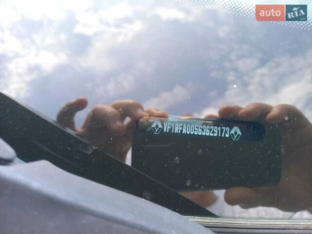 Сірий Рено Гранд Сценік, об'ємом двигуна 1.75 л та пробігом 164 тис. км за 16300 $, фото 9 на Automoto.ua