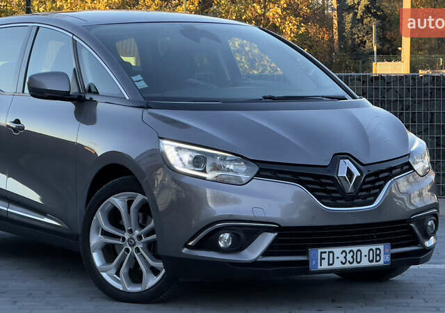 Рено Гранд Сценик 2019 в Стрые на Automoto.ua Серый Рено Гранд Сценик, объемом двигателя 1.7 л и пробегом 140 тыс. км за 14899 $, фото 21 на Automoto.ua