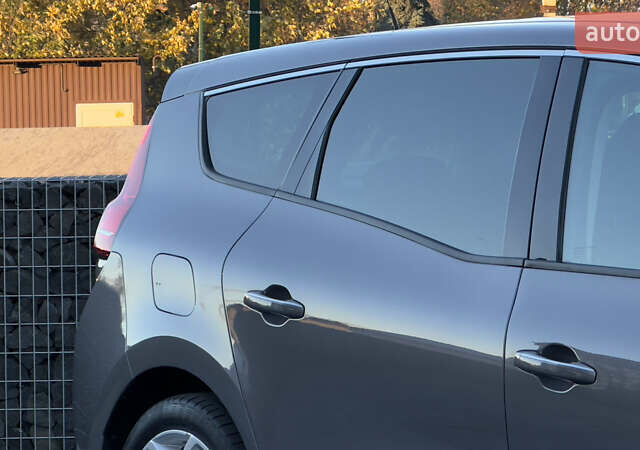 Рено Гранд Сценик 2019 в Стрые на Automoto.ua Серый Рено Гранд Сценик, объемом двигателя 1.7 л и пробегом 140 тыс. км за 14899 $, фото 34 на Automoto.ua