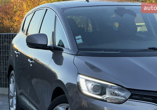 Рено Гранд Сценик 2019 в Стрые на Automoto.ua Серый Рено Гранд Сценик, объемом двигателя 1.7 л и пробегом 140 тыс. км за 14899 $, фото 27 на Automoto.ua