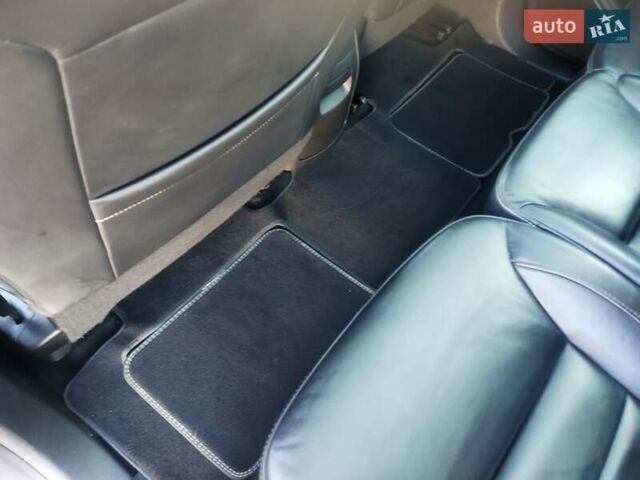 Серый Рено Гранд Сценик, объемом двигателя 1.7 л и пробегом 239 тыс. км за 15999 $, фото 31 на Automoto.ua