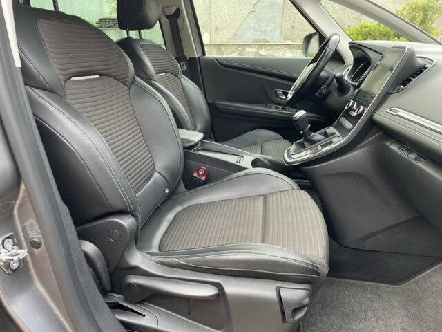 Сірий Рено Гранд Сценік, об'ємом двигуна 1.7 л та пробігом 218 тис. км за 15500 $, фото 20 на Automoto.ua