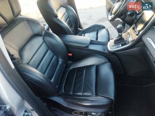 Серый Рено Гранд Сценик, объемом двигателя 1.8 л и пробегом 239 тыс. км за 15899 $, фото 12 на Automoto.ua