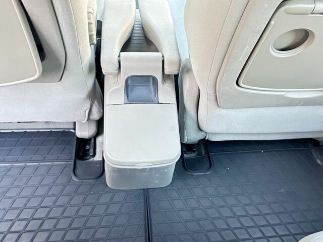 Сірий Рено Гранд Сценік, об'ємом двигуна 1.6 л та пробігом 500 тис. км за 5600 $, фото 5 на Automoto.ua