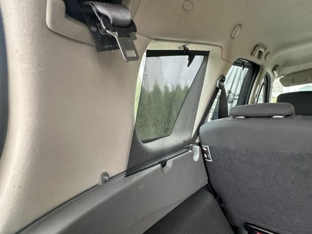 Серый Рено Гранд Сценик, объемом двигателя 1.9 л и пробегом 214 тыс. км за 4999 $, фото 17 на Automoto.ua