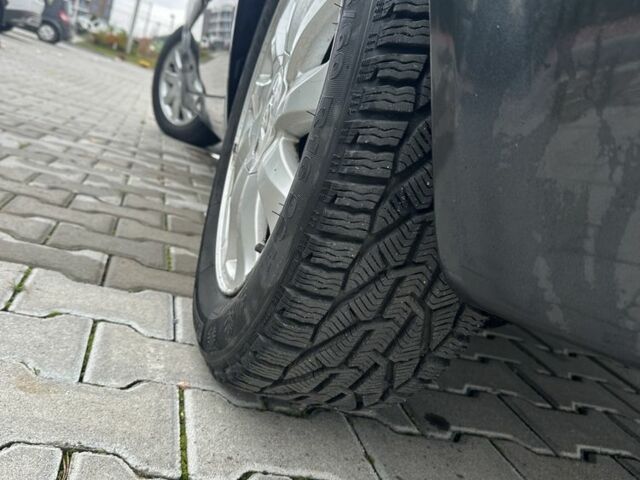 Серый Рено Гранд Сценик, объемом двигателя 1.9 л и пробегом 214 тыс. км за 4999 $, фото 15 на Automoto.ua