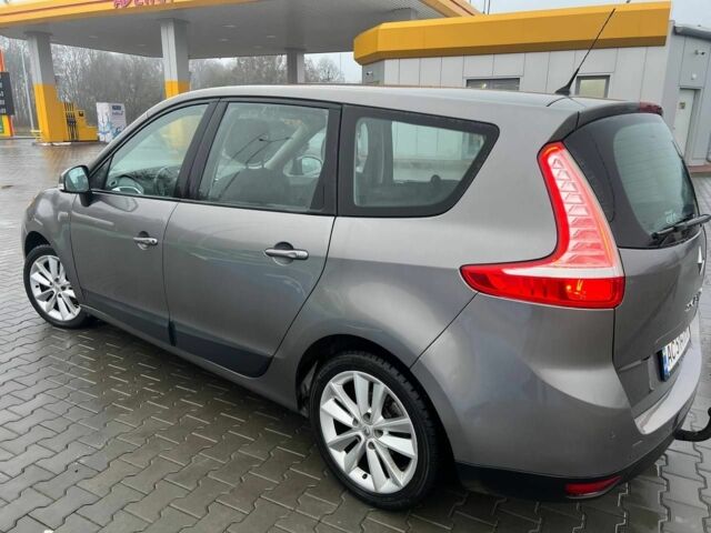 Сірий Рено Гранд Сценік, об'ємом двигуна 1.5 л та пробігом 232 тис. км за 6750 $, фото 1 на Automoto.ua