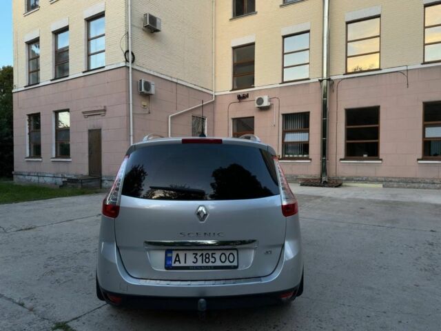 Серый Рено Гранд Сценик, объемом двигателя 1.6 л и пробегом 210 тыс. км за 9450 $, фото 1 на Automoto.ua