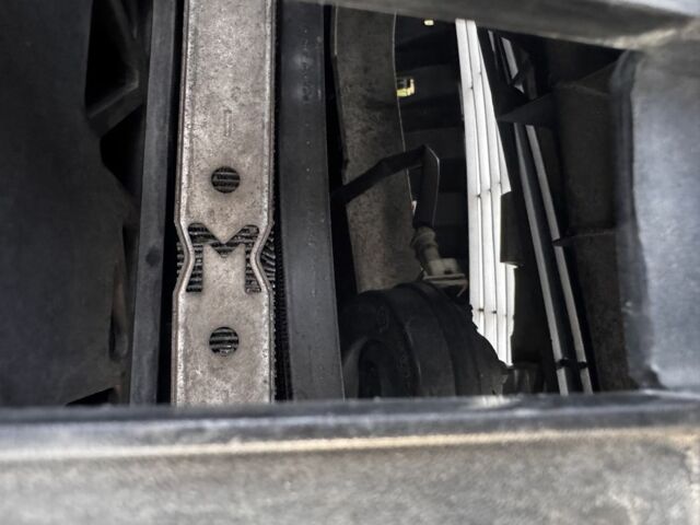 Серый Рено Гранд Сценик, объемом двигателя 1.4 л и пробегом 225 тыс. км за 3900 $, фото 11 на Automoto.ua