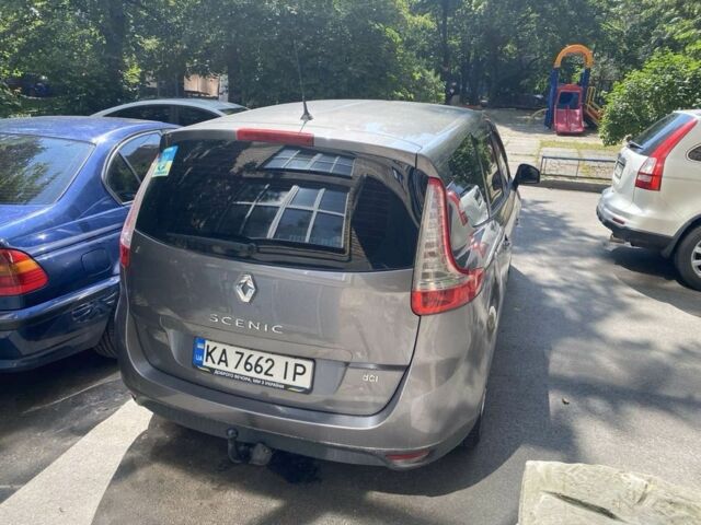 Сірий Рено Гранд Сценік, об'ємом двигуна 1.5 л та пробігом 219 тис. км за 7900 $, фото 6 на Automoto.ua