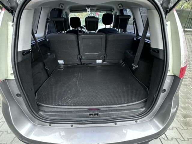 Сірий Рено Гранд Сценік, об'ємом двигуна 1.5 л та пробігом 250 тис. км за 6999 $, фото 13 на Automoto.ua