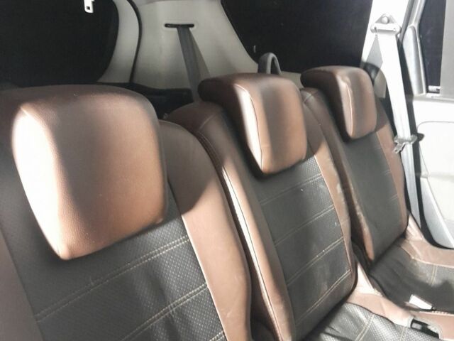 Серый Рено Гранд Сценик, объемом двигателя 0 л и пробегом 225 тыс. км за 4200 $, фото 1 на Automoto.ua