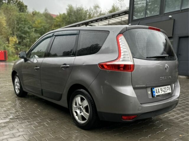 Сірий Рено Гранд Сценік, об'ємом двигуна 1.5 л та пробігом 250 тис. км за 6999 $, фото 6 на Automoto.ua