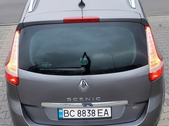Серый Рено Гранд Сценик, объемом двигателя 1.5 л и пробегом 269 тыс. км за 10750 $, фото 10 на Automoto.ua