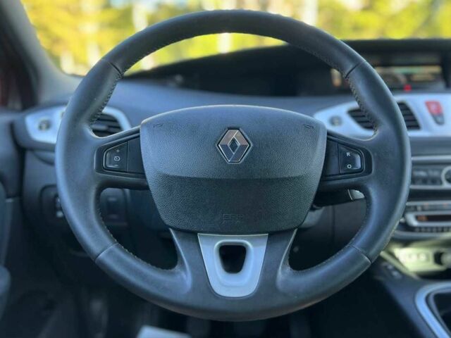 Серый Рено Гранд Сценик, объемом двигателя 1.9 л и пробегом 230 тыс. км за 7499 $, фото 16 на Automoto.ua