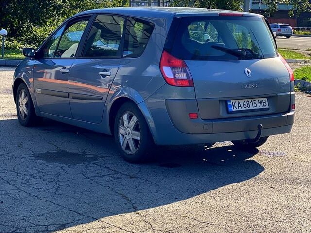 Синий Рено Гранд Сценик, объемом двигателя 1.6 л и пробегом 0 тыс. км за 4400 $, фото 9 на Automoto.ua