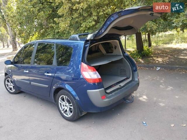 Синий Рено Гранд Сценик, объемом двигателя 2 л и пробегом 192 тыс. км за 5700 $, фото 30 на Automoto.ua