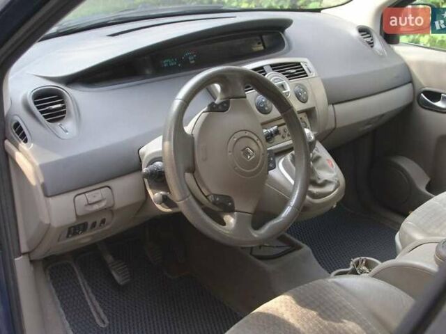 Синій Рено Гранд Сценік, об'ємом двигуна 1.9 л та пробігом 380 тис. км за 3500 $, фото 2 на Automoto.ua