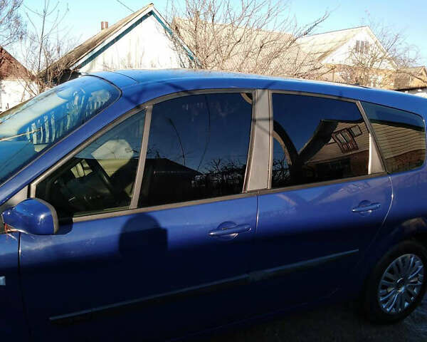 Синий Рено Гранд Сценик, объемом двигателя 1.6 л и пробегом 280 тыс. км за 4500 $, фото 8 на Automoto.ua