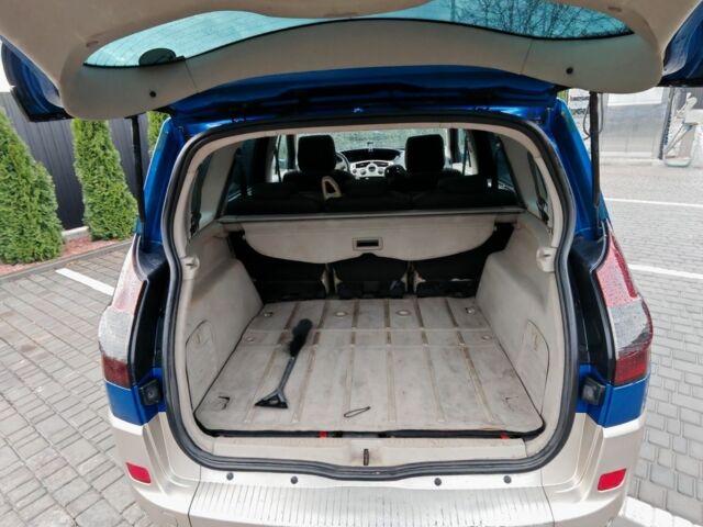 Синий Рено Гранд Сценик, объемом двигателя 1.9 л и пробегом 238 тыс. км за 5300 $, фото 11 на Automoto.ua