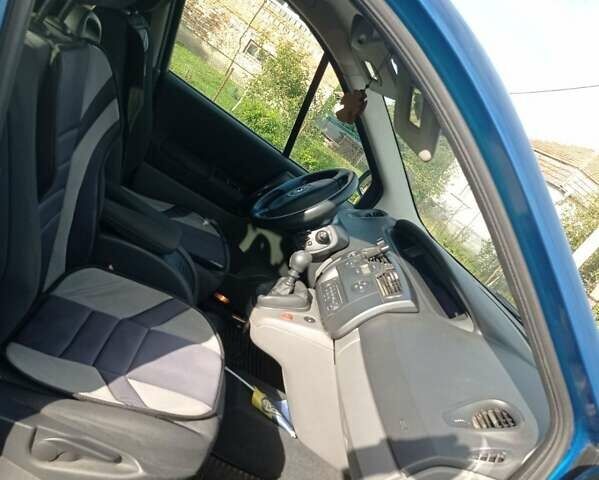 Рено Гранд Сценик 2006 в Рогатине на Automoto.ua Синий Рено Гранд Сценик, объемом двигателя 1.6 л и пробегом 213 тыс. км за 4500 $, фото 2 на Automoto.ua