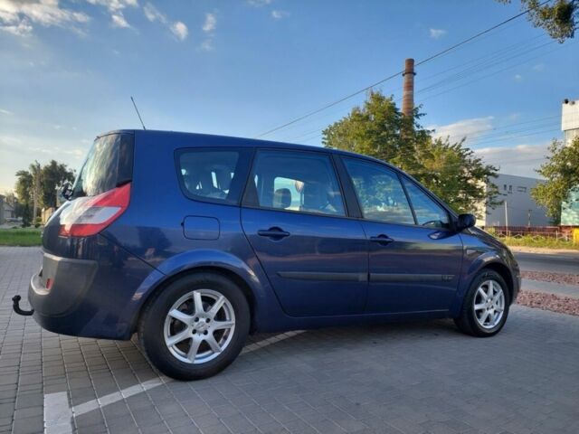 Синий Рено Гранд Сценик, объемом двигателя 1.6 л и пробегом 220 тыс. км за 4500 $, фото 6 на Automoto.ua